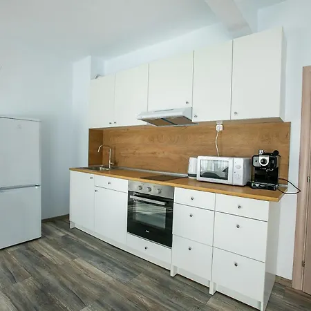 דירה Aparthouse Heaven סנדנסקי