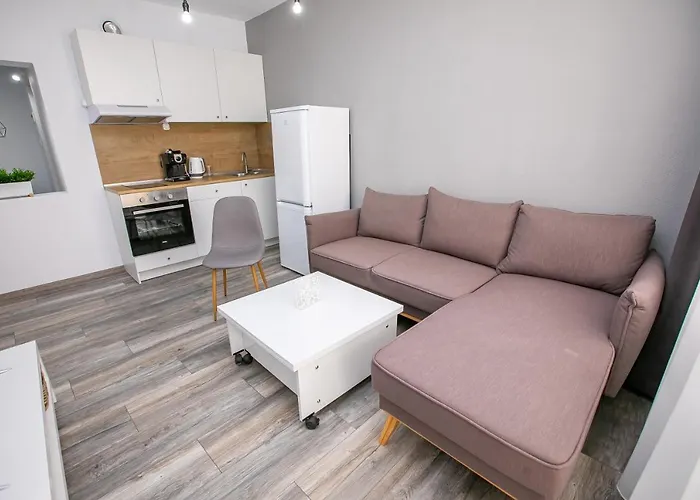 Aparthouse Heaven アパート サンダンスキ