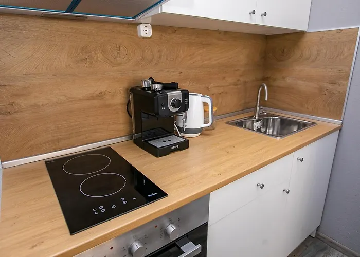 Aparthouse Heaven * サンダンスキ