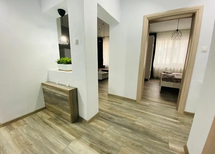 Aparthouse Heaven アパート サンダンスキ